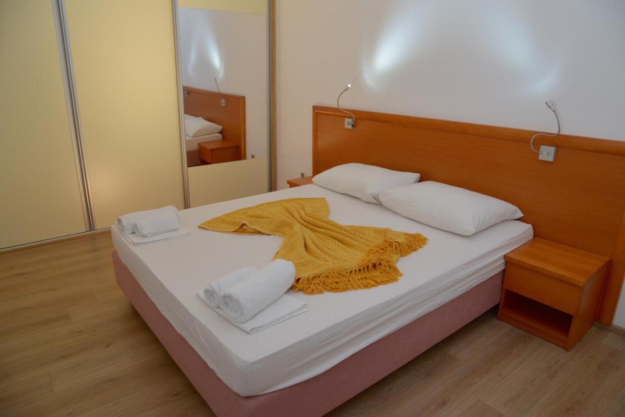 Ferienwohnung Premium Oaza Primošten Exterior foto