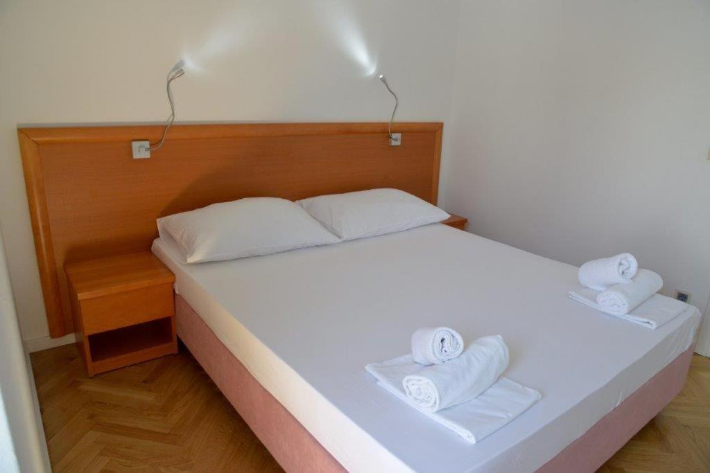 Ferienwohnung Premium Oaza Primošten Exterior foto